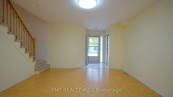 Property Photo:  7115 Rexwood Road 39  ON L4T 4L4 
