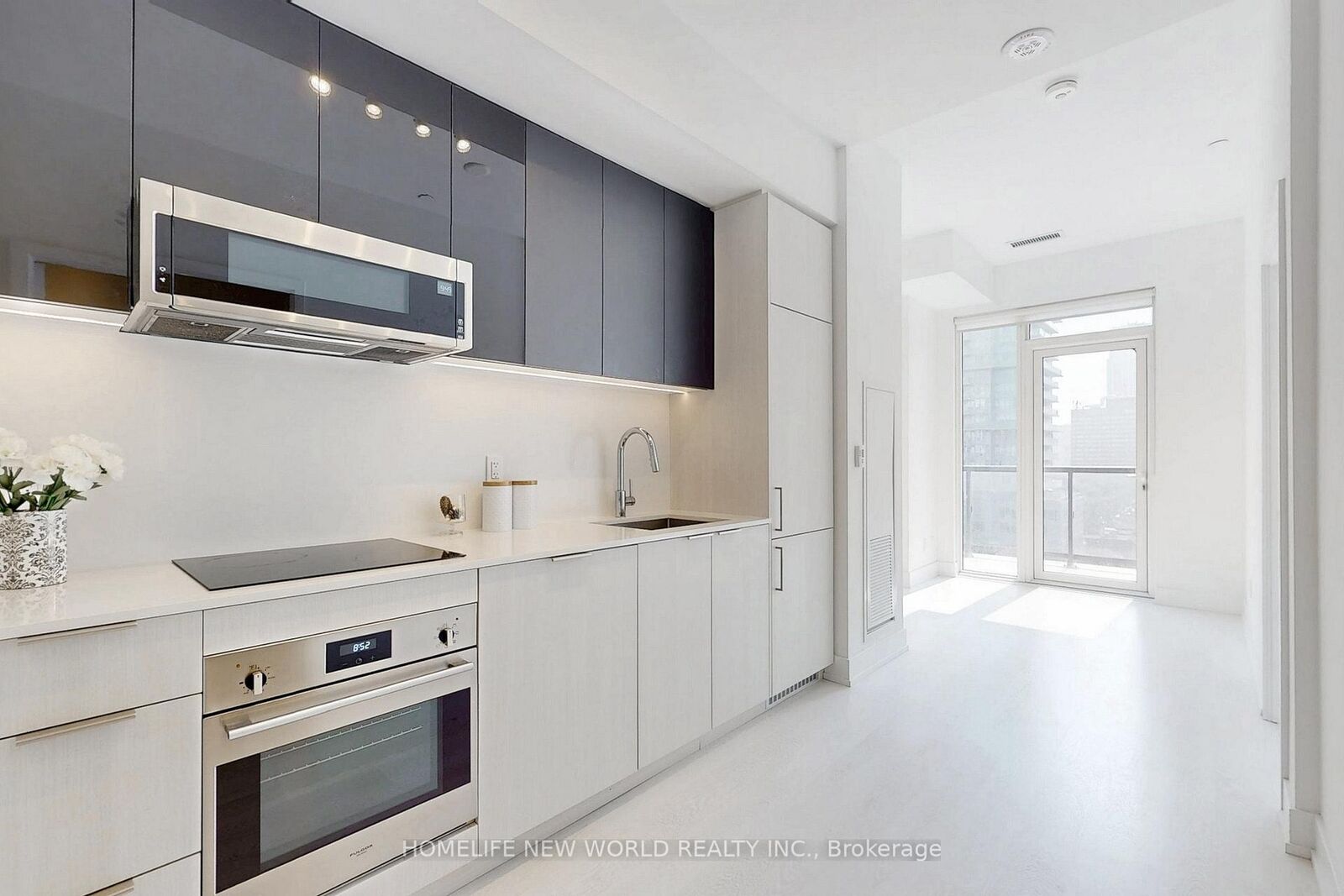 Property Photo:  308 Jarvis Street 1004  ON M5B 0E3 