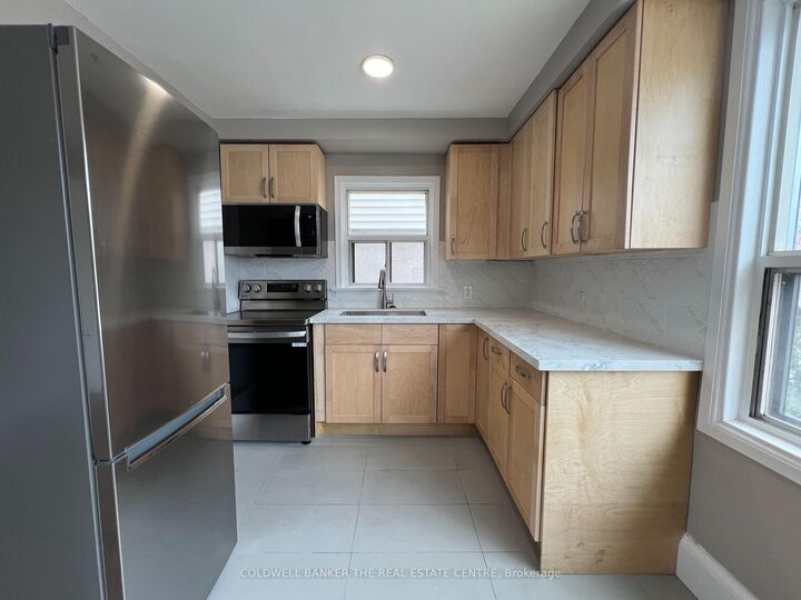 Property Photo:  108 Grandville Avenue 4  ON M6N 4V2 