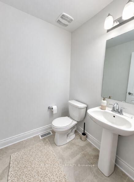 Property Photo:  306 Dion Avenue  ON K4K 0N8 