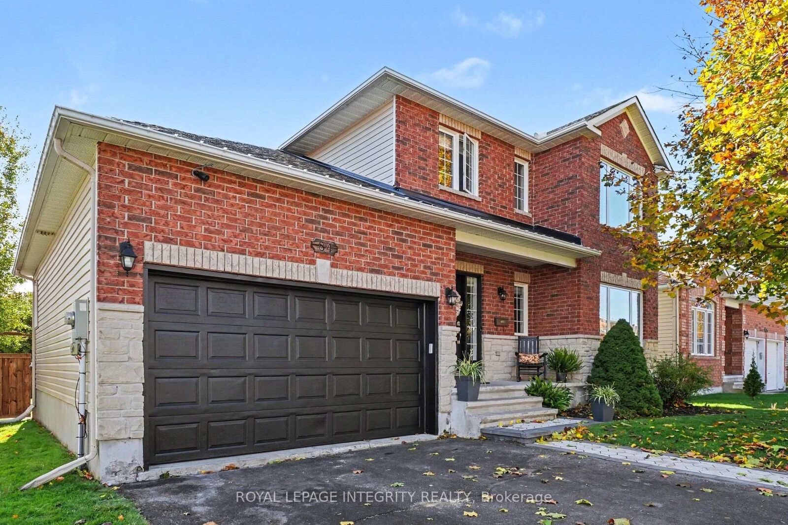 Property Photo:  84 Lamadeleine Boulevard  ON K0A 1W1 