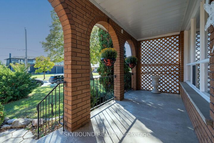 Property Photo:  64A Saint Georges Boulevard  ON M9R 1X4 
