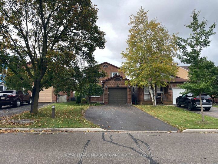Property Photo:  444 Vanier Drive  ON L9T 4T4 