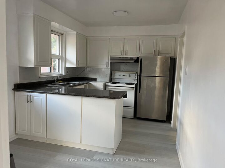 Property Photo:  23 Allanford Road  ON M1T 2N2 