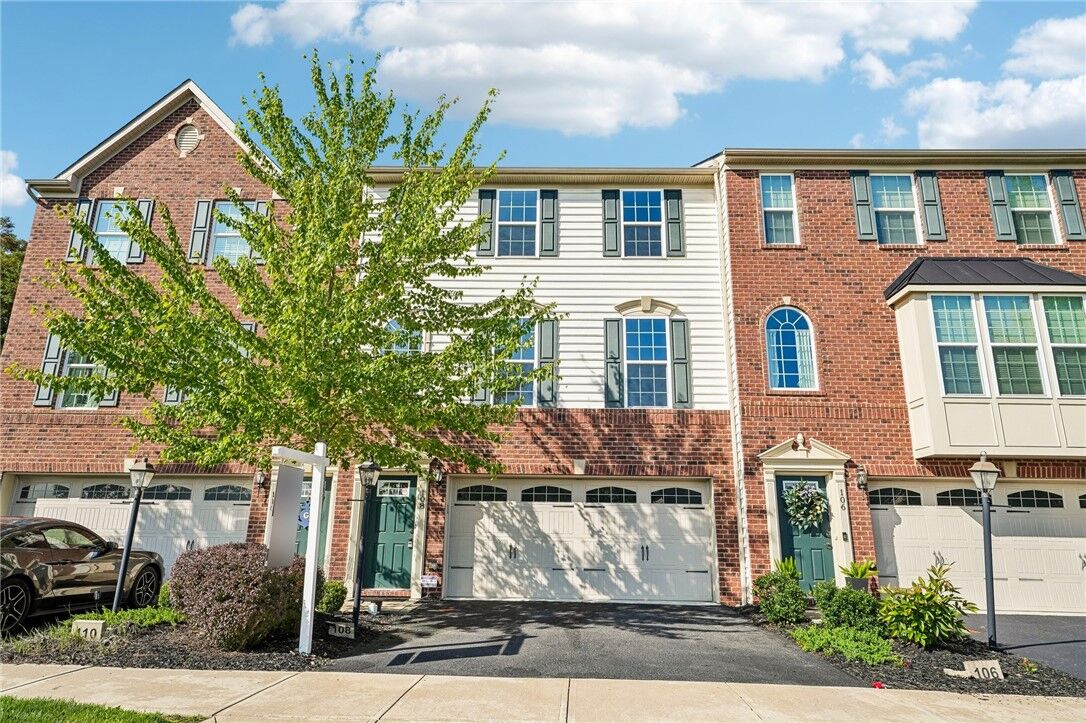 Property Photo:  108 Noble Woods Dr  PA 15108 