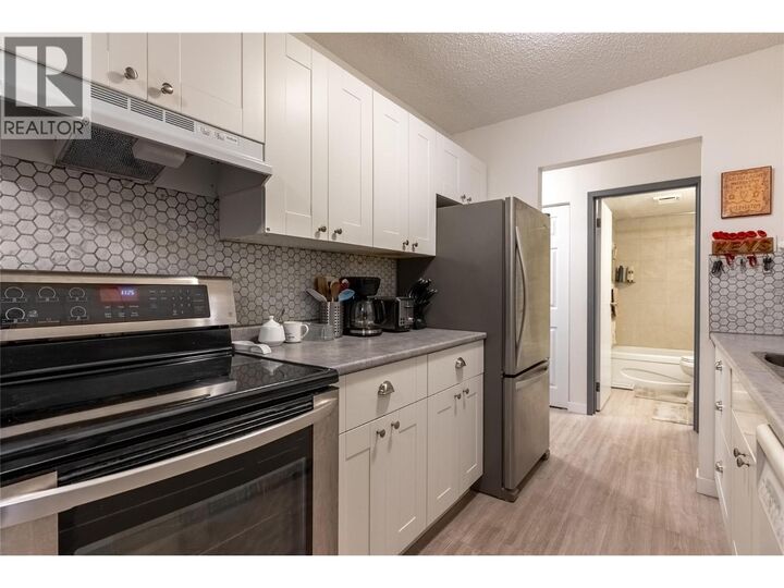 Property Photo:  280 Alder Drive 218  BC V0K 1W0 