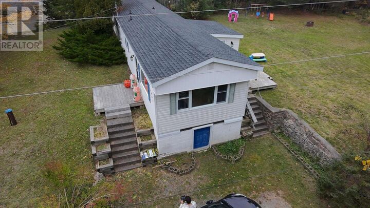 Property Photo:  2987 St Margarets Bay Road  NS B3T 1H5 