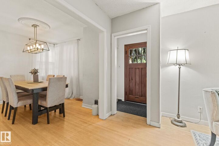 Property Photo:  12034 104 Street NW  AB T5G 2L4 
