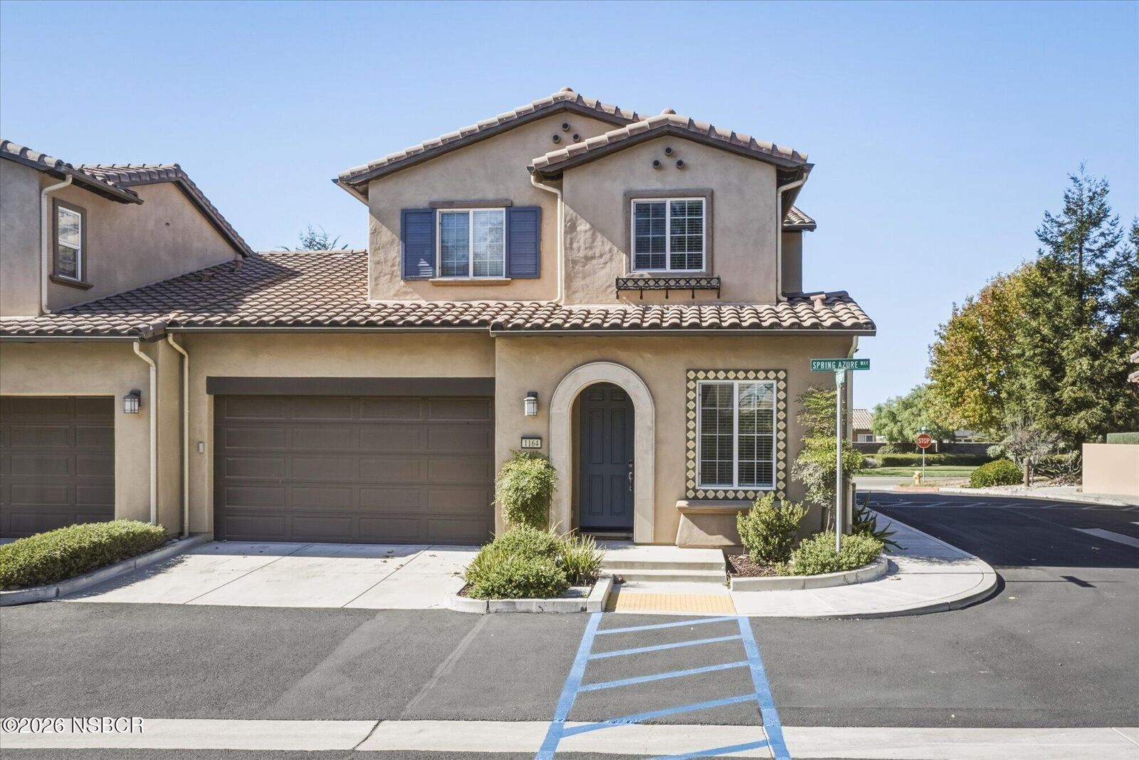 Property Photo: 1164 Spring Azure Way CA 93444