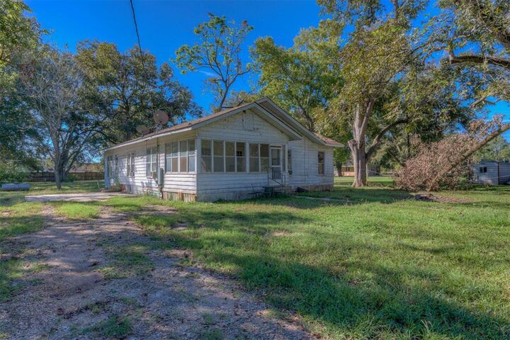 Property Photo:  4615 Highway 514  LA 71019 