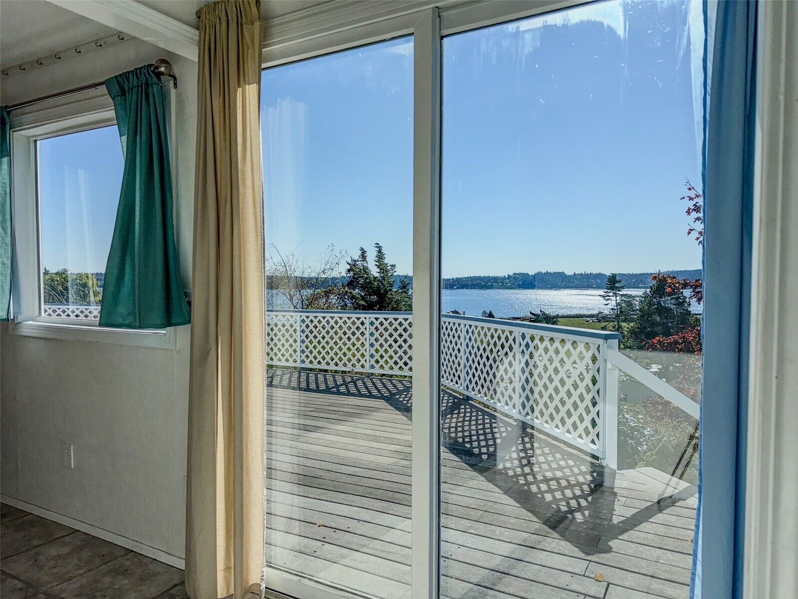 Property Photo:  1885  Arnold Road  WA 98239 