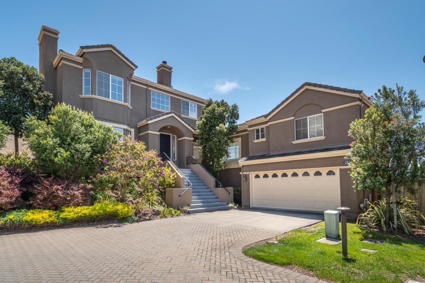 Property Photo: 18 Greenpark Terrace CA 94080