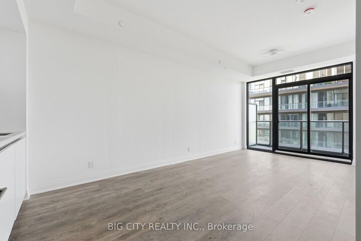 Property Photo: 25 Frederick Todd Way 2006 ON M4G 0E8