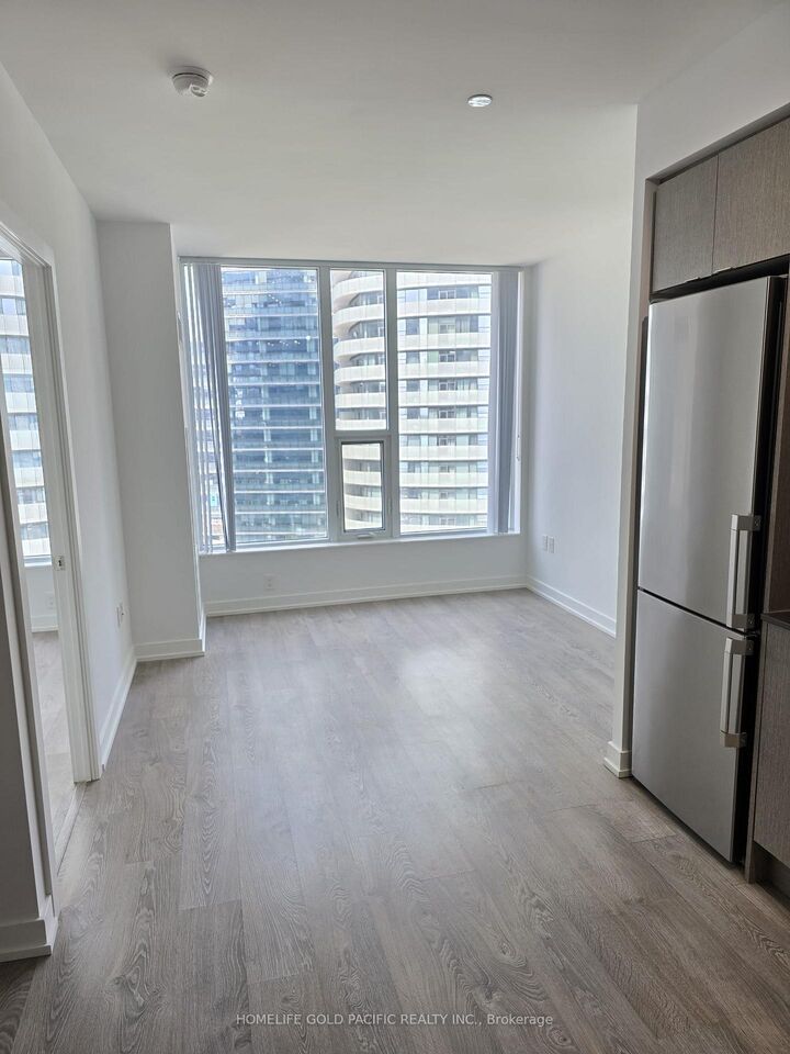 Property Photo:  10 York Street 1901  ON M5J 0E1 