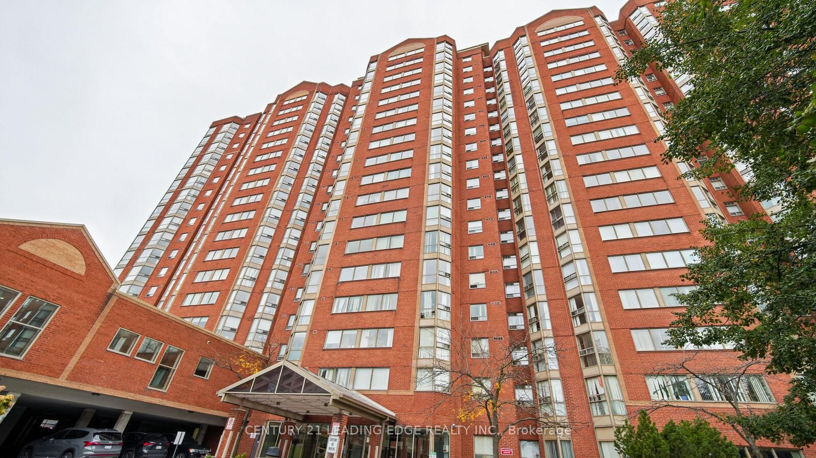 Property Photo:  2460 Eglinton Avenue E 417  ON M1K 5J7 