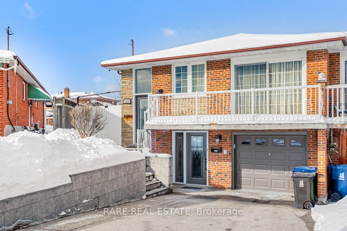Property Photo: 22 Bamford Crescent ON M3N 1T8