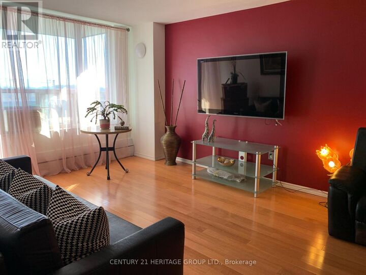 Property Photo:  235 Grandravine Drive 911  ON M3N 1J2 