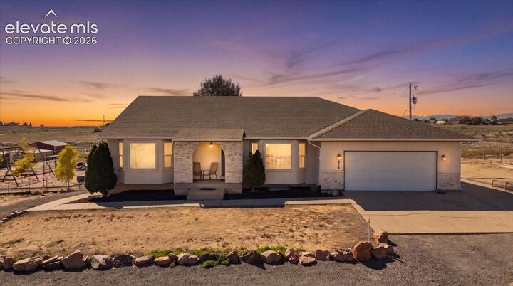 Property Photo:  676 E Heron Drive  CO 81007 