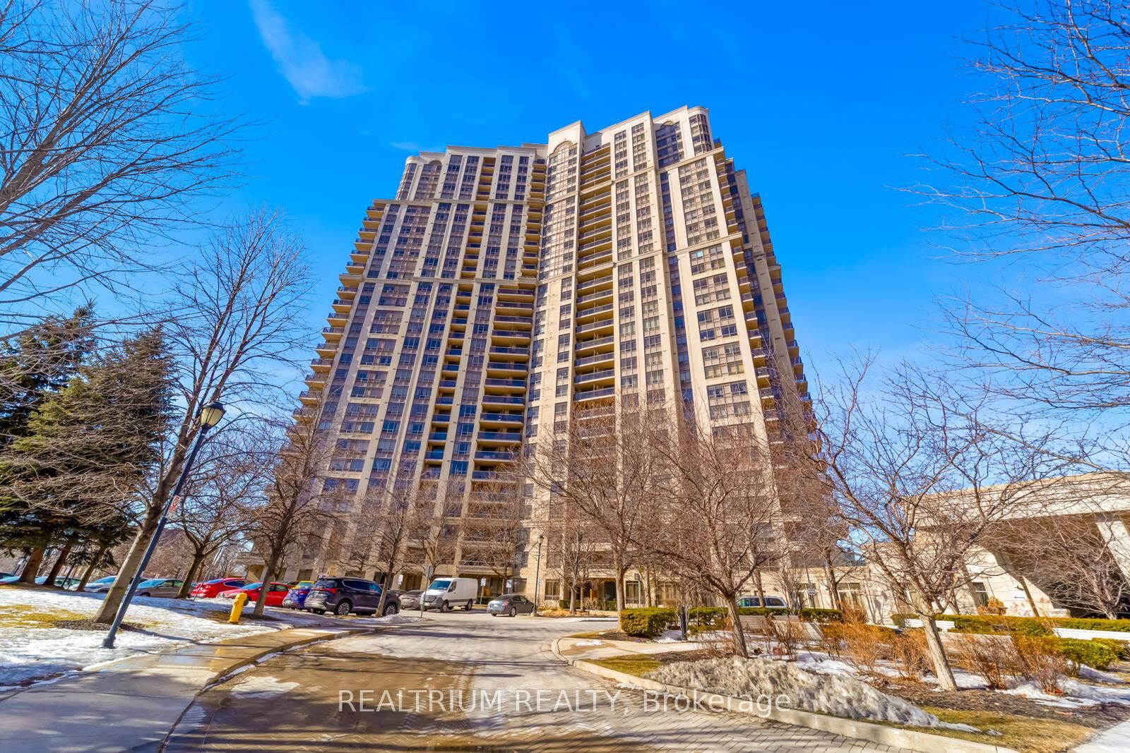 Property Photo:  710 Humberwood Boulevard 811  ON M9W 7J5 