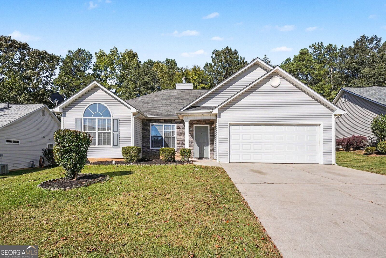 Property Photo:  254 Summer Hill Circle  GA 30281 