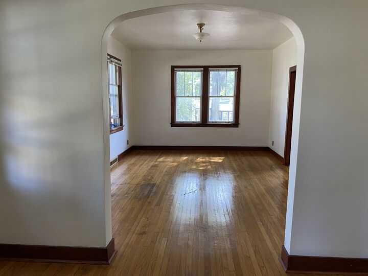 Property Photo: 1104 Pulaski Street IL 61354