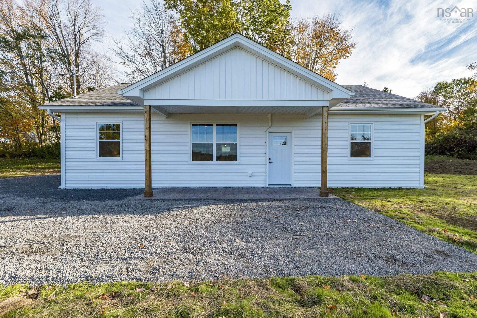 Property Photo:  28 Davis Road  NS B0N 2T0 