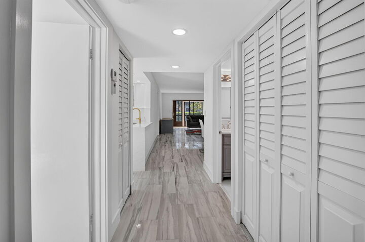 Property Photo:  15450 Pembridge Avenue 163  FL 33484 