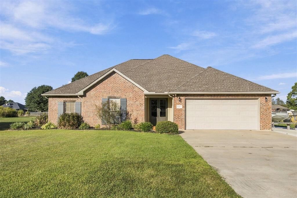 Property Photo:  2187 W Raphael Square W  LA 70611 