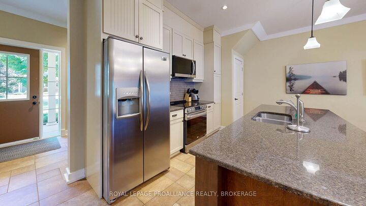 Property Photo:  532 10th Concession Road 3-9  ON K0G 1X0 