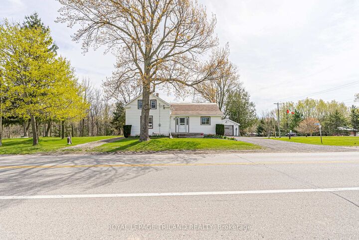 Property Photo: 11518 Belmont Road ON N5P 3T3