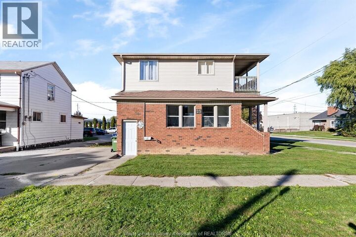 Property Photo:  25 Clark Street West  ON N8H 1E6 