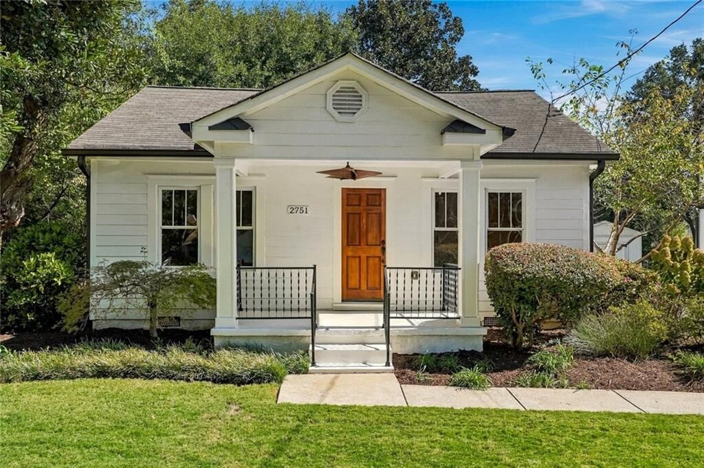 Property Photo:  2751 Mathews Street SE  GA 30080 