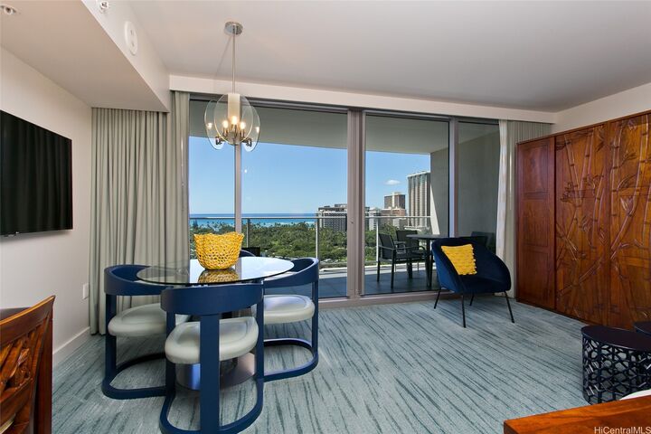 Property Photo:  383 Kalaimoku Street 1510  HI 96815 