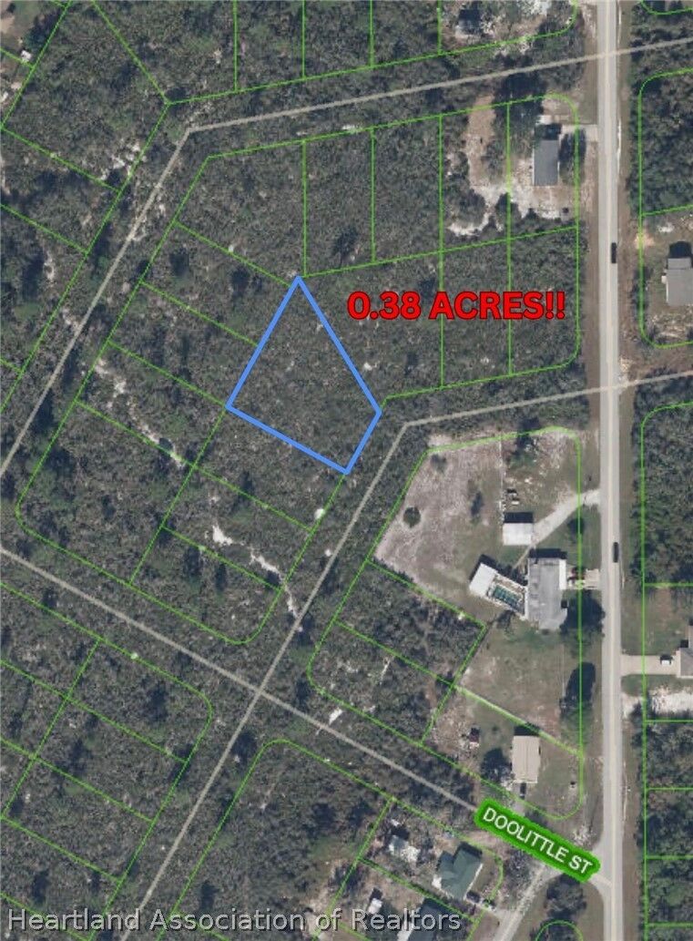Property Photo: 1508 Jayhawk Avenue FL 33852