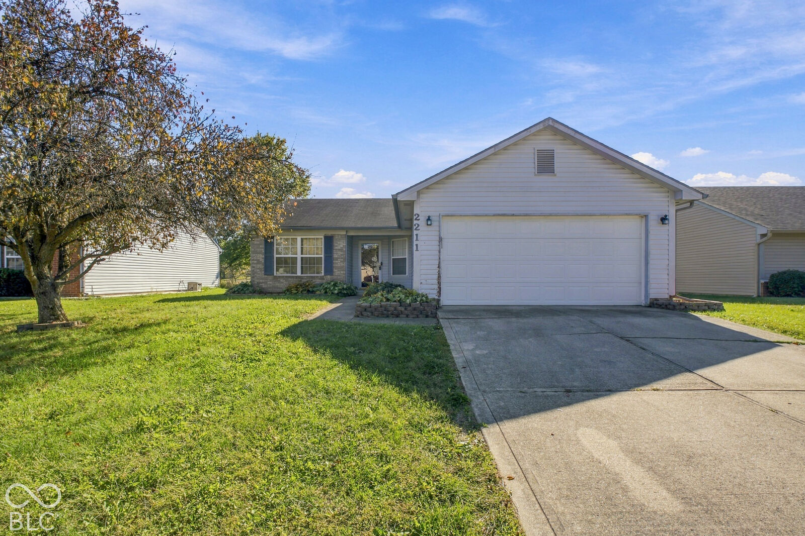 Property Photo:  2211 W Autumn Lane  IN 47201 
