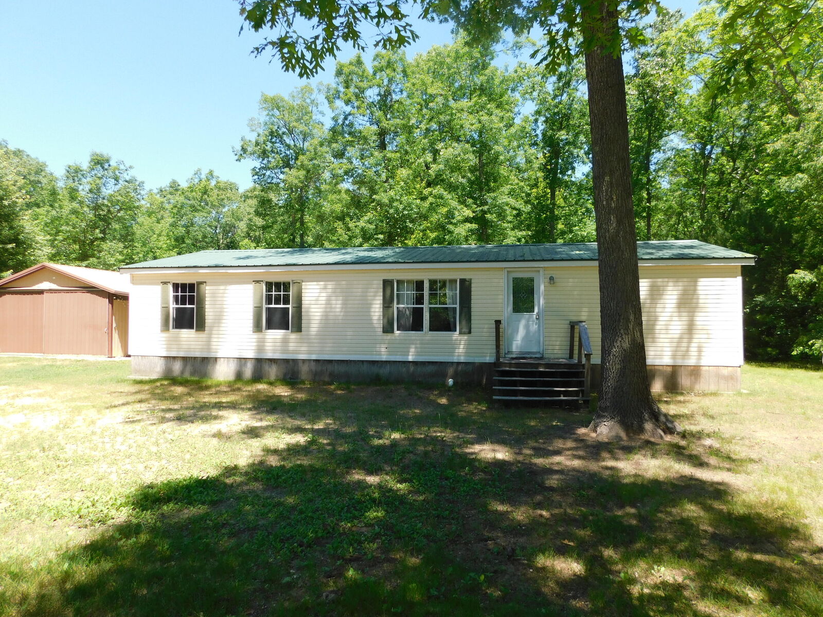 Property Photo: 647 N Hart Road MI 49689