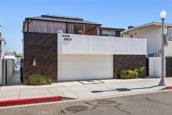 Property Photo:  3322 Via Lido  CA 92663 