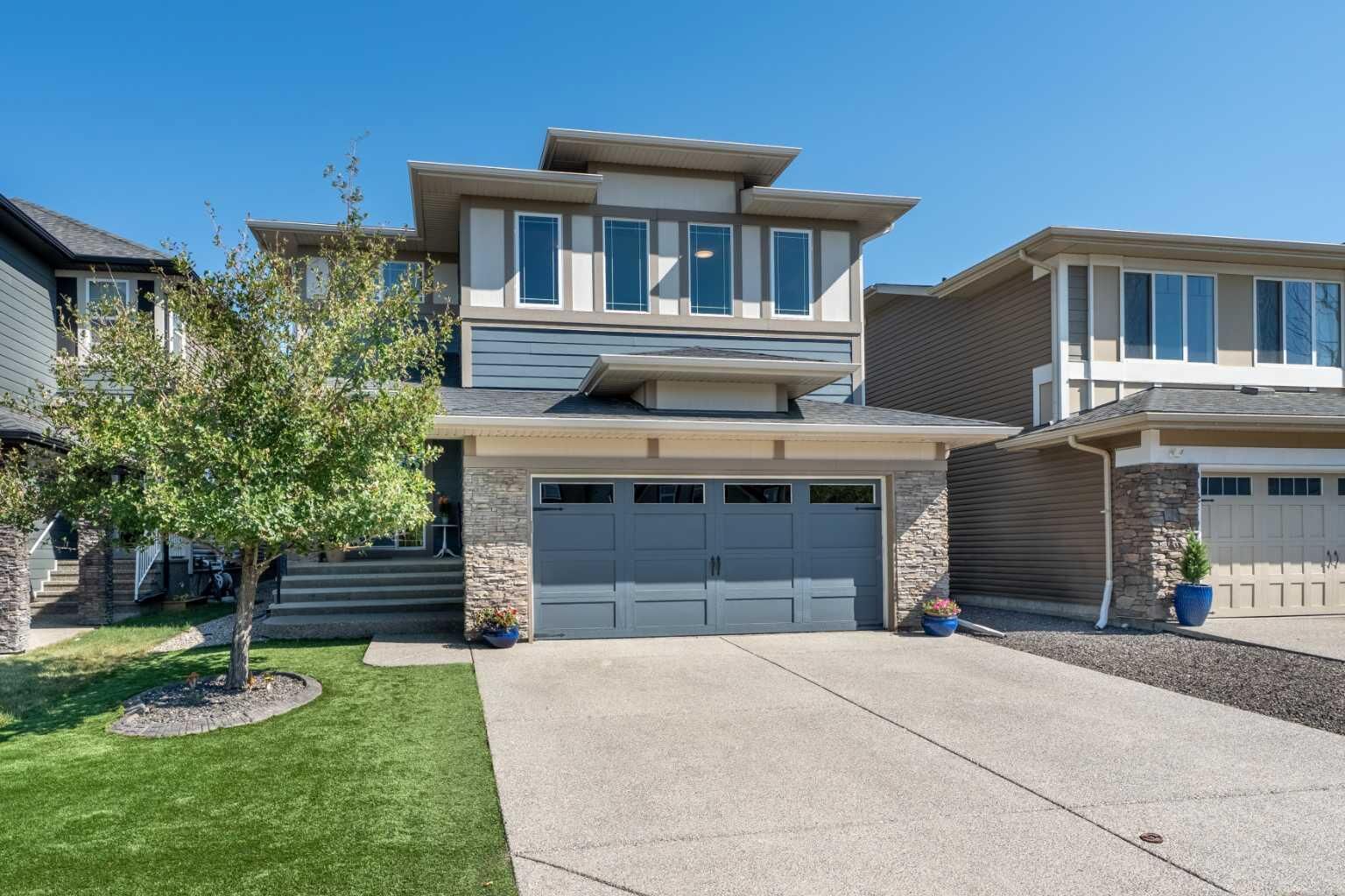 Property Photo:  6 Storm Mountain Place  AB T1S 0L6 