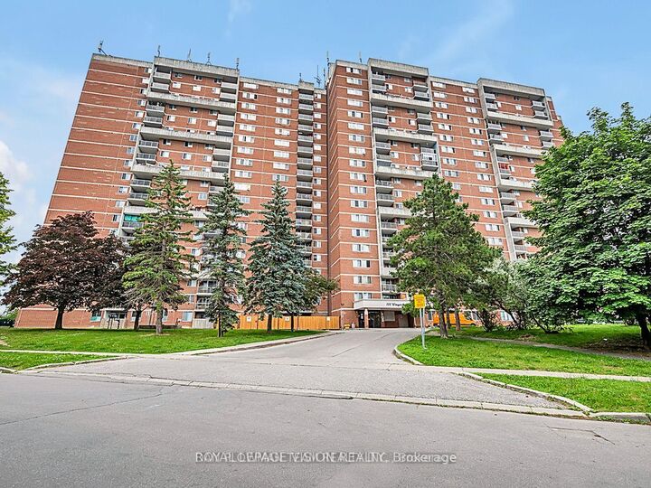 Property Photo:  100 Wingarden Court 606  ON M1B 2P4 