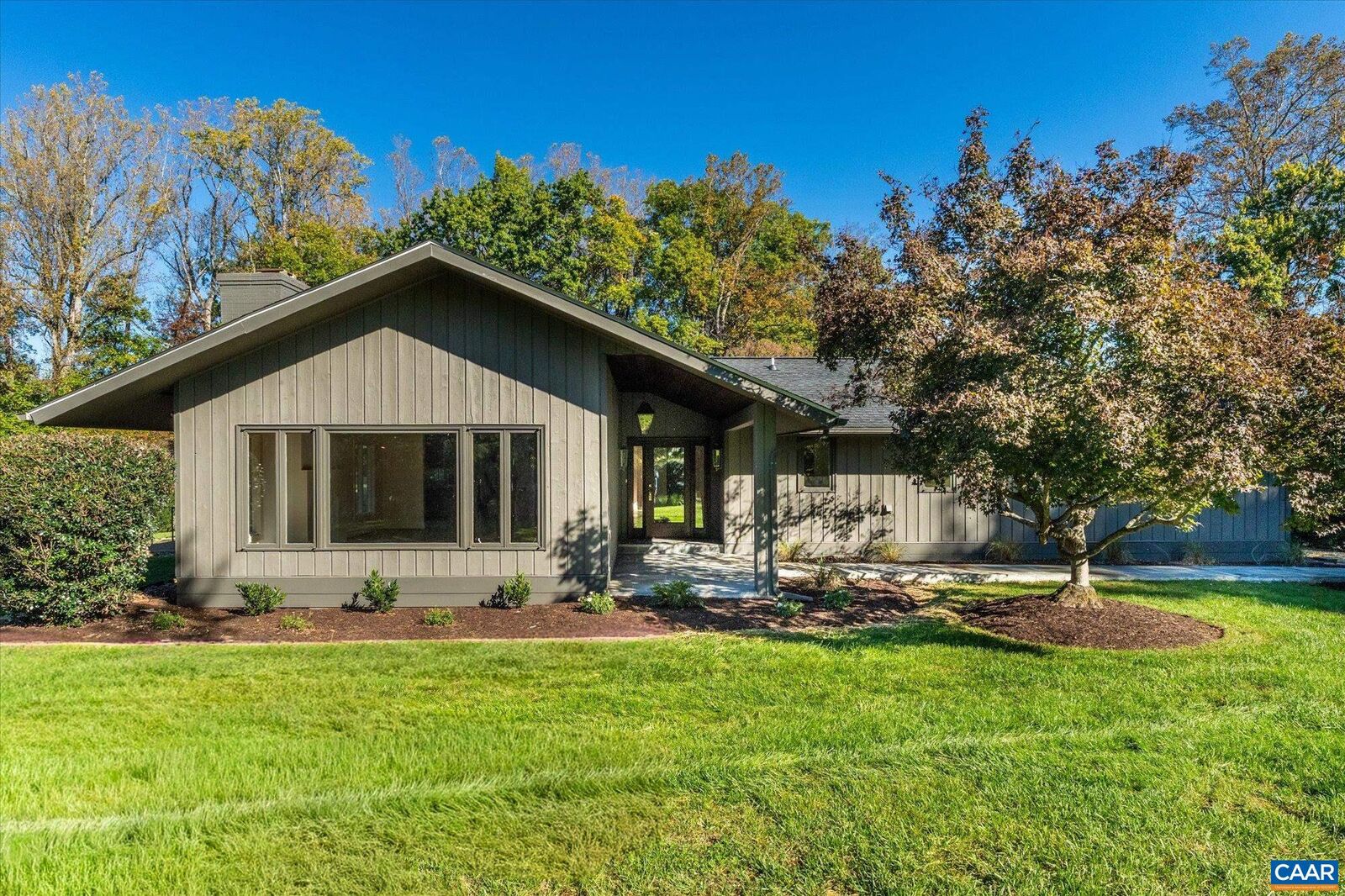 Property Photo:  1221 West Leigh Dr  VA 22901 