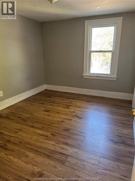 Property Photo:  665 St Joseph Street  ON N9C 3H3 