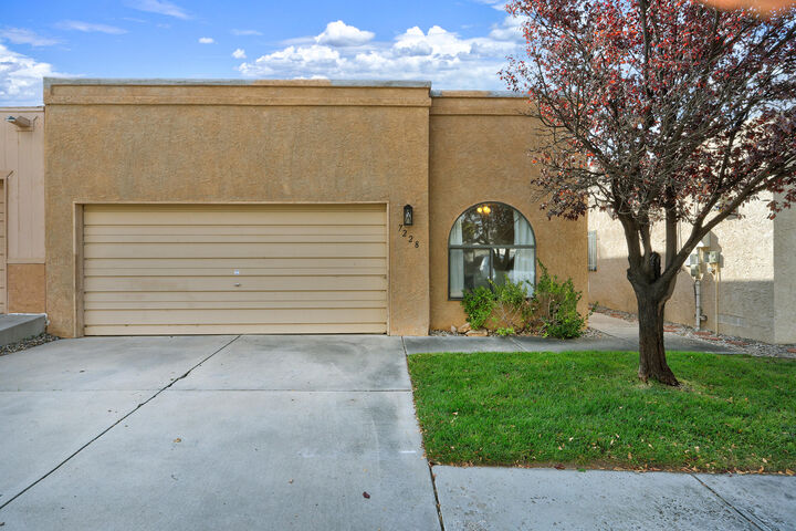 Property Photo:  7228 Canary Lane NE  NM 87109 