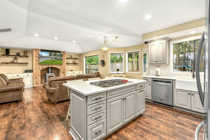 Property Photo:  9014  166th Street E  WA 98375 