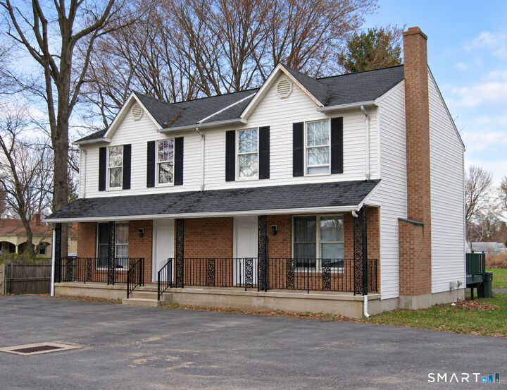 Property Photo:  37 Laurel Street  CT 06108 