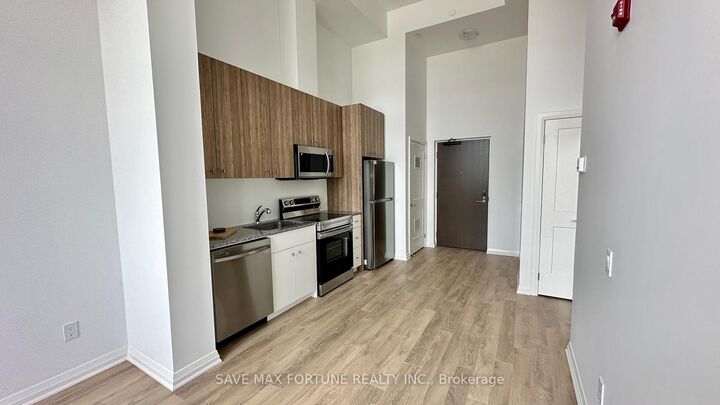 Property Photo:  101 Golden Eagle Road 110  ON N2V 1C3 