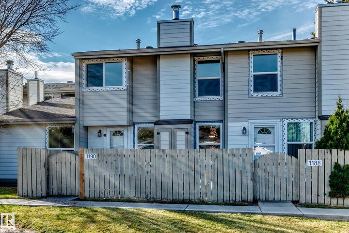 Property Photo:  1190 Knottwood Road NW  AB T6K 3M3 
