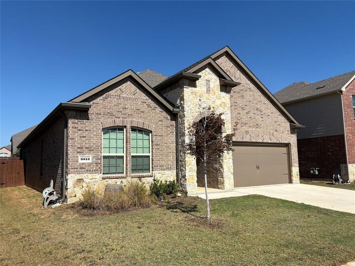 Property Photo: 9813 Gray Barrel Drive TX 76227