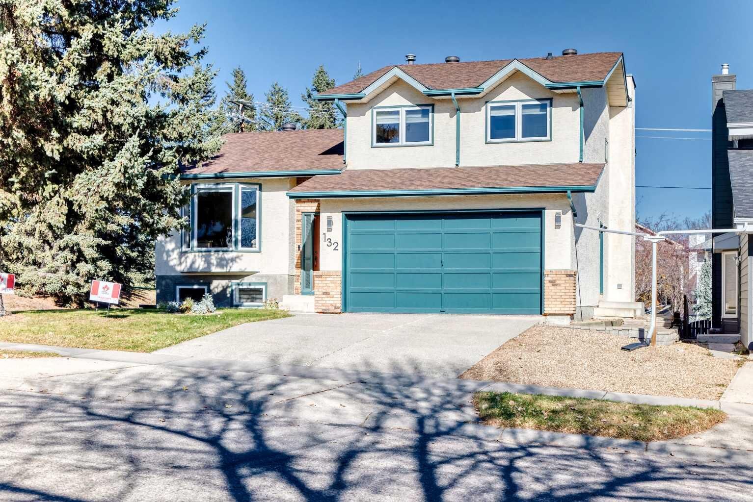 Property Photo:  132 Millrise Drive SW  AB T2Y 2G2 