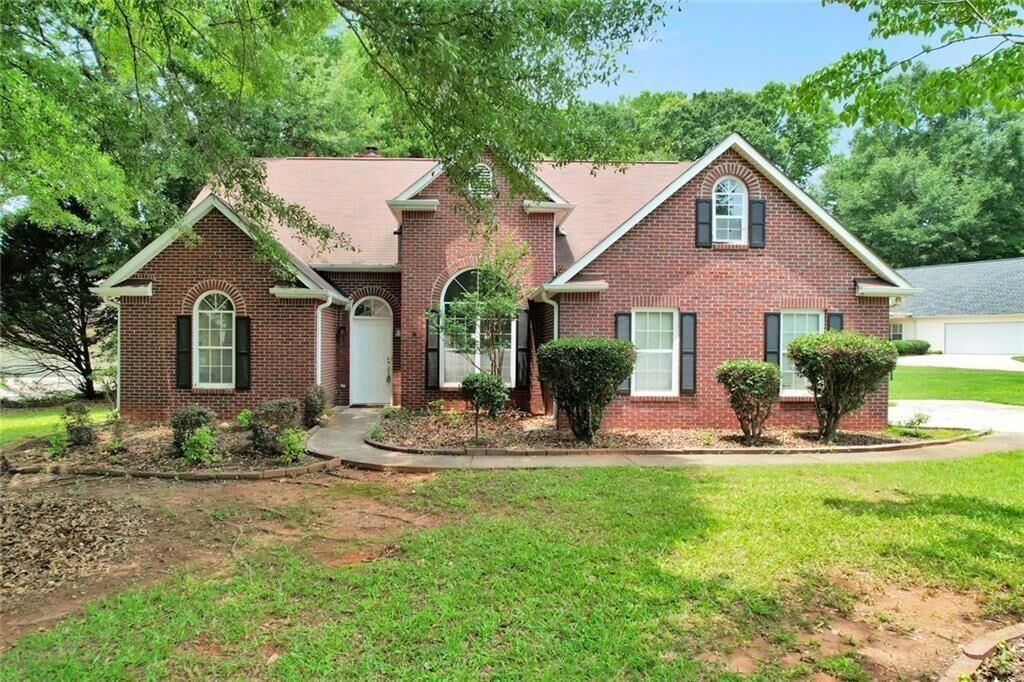 Property Photo:  401 Crosshaven Way  GA 30253 