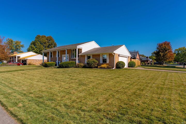 Property Photo:  7601 Rock Creek Lane  IN 47711 
